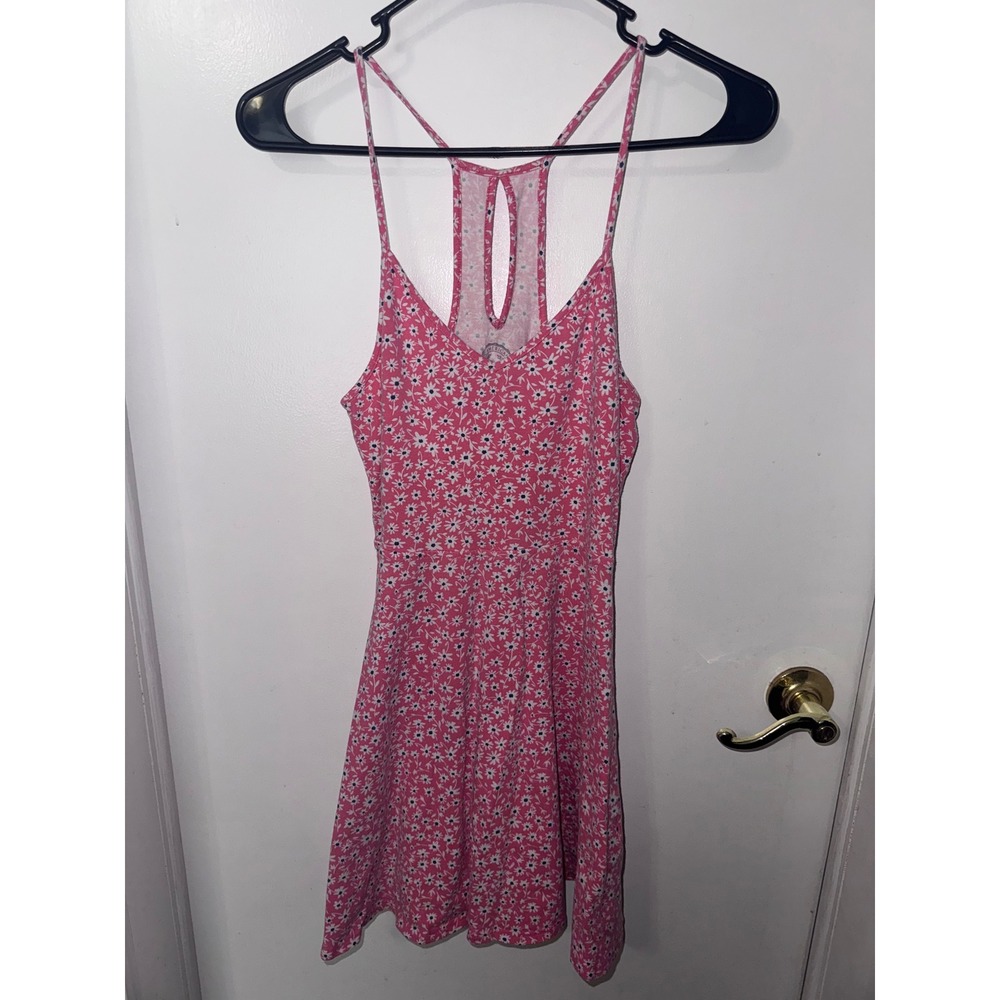 SO Pink Daisy Floral Skater Dress V-Neck Racerback Keyhole Mini Medium
